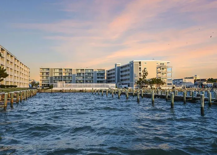 Сasa de vacaciones Bayfront 2bed2bath Near Oc Convention Center *