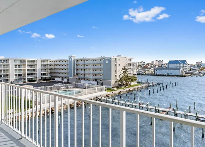 Сasa de vacaciones Bayfront 2bed2bath Near Oc Convention Center *